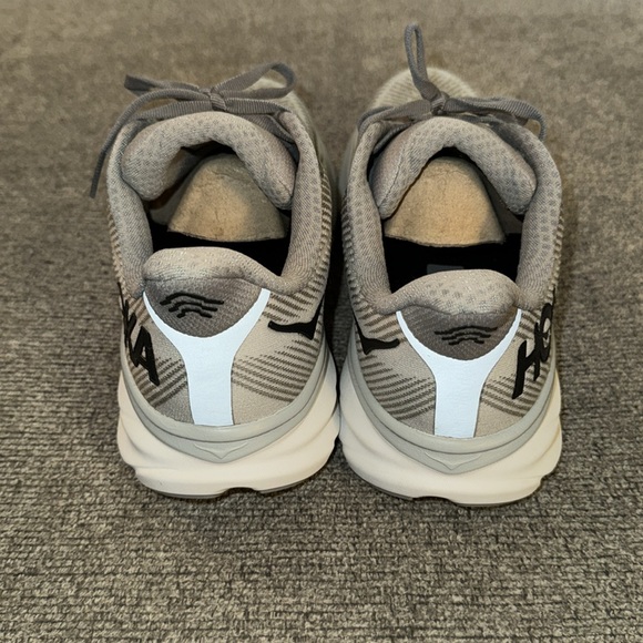 Hoka Shoes NWOT - Picture 4 of 7